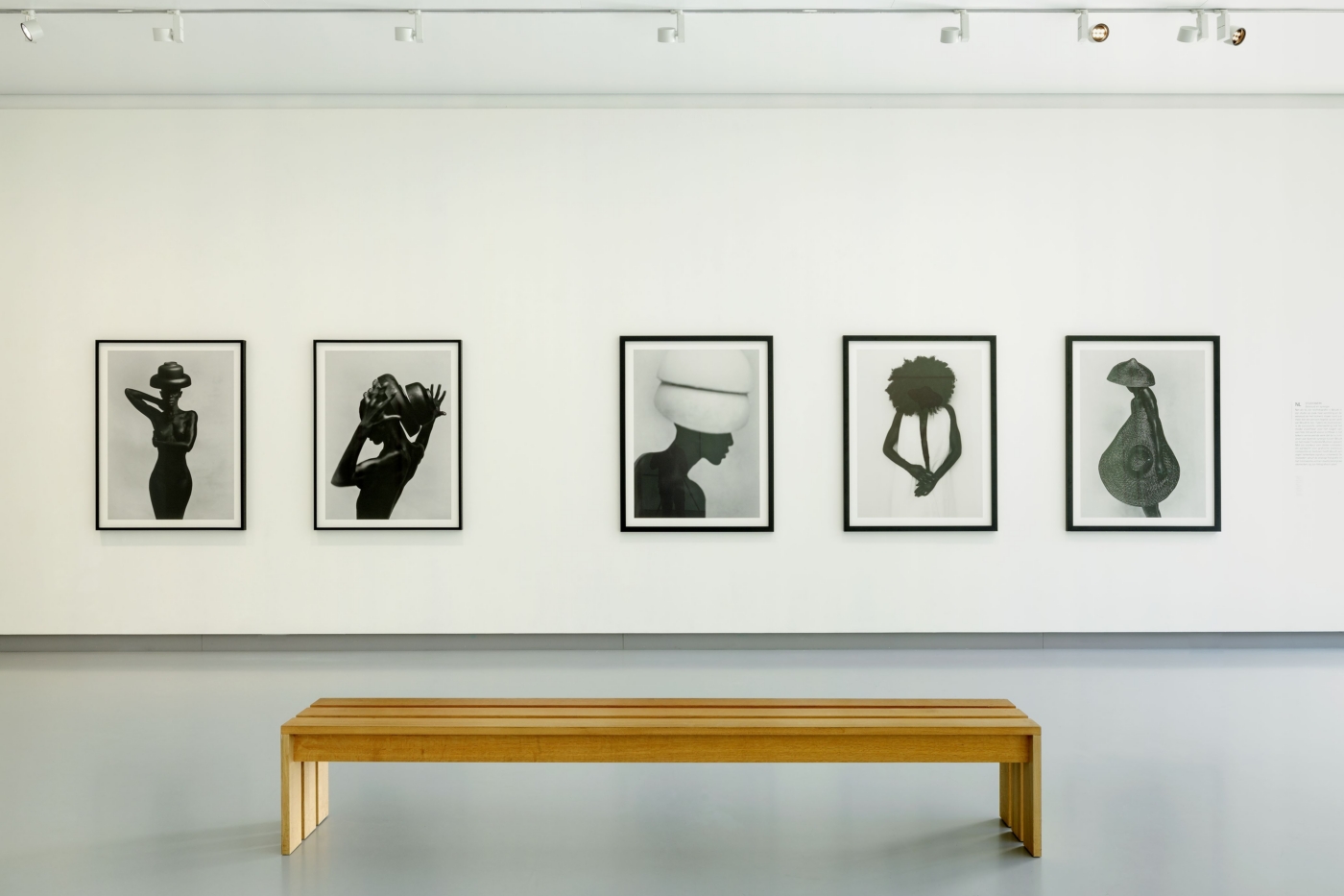 Tentoonstelling Bastiaan Woudt - Twist. Foto Michel Claus